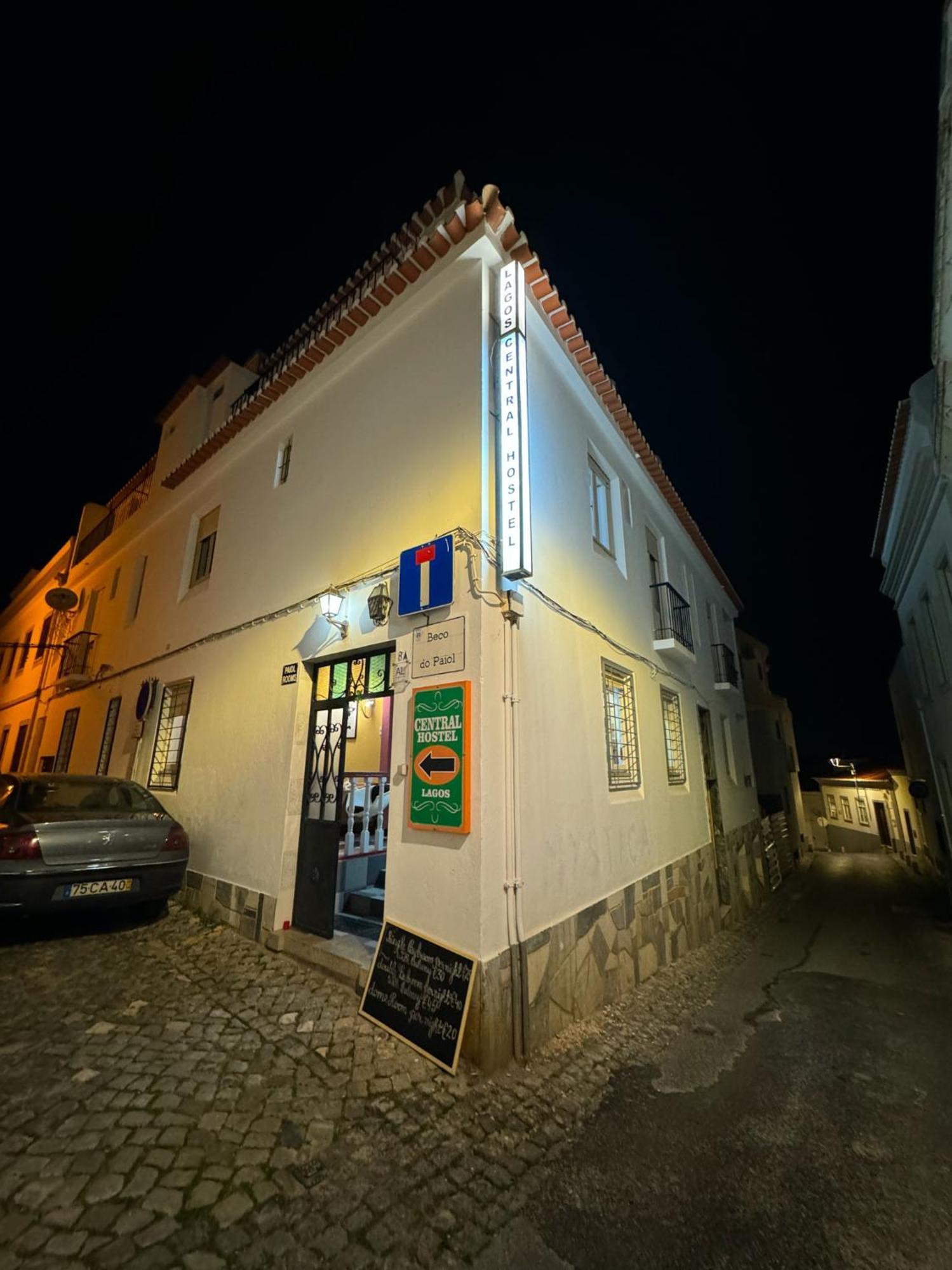 Lagos Central Hostel Eksteriør bilde